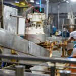 製造業の長時間労働リスクと適正な労務管理