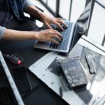 製造業における情報漏洩対策の重要な論点を説明する